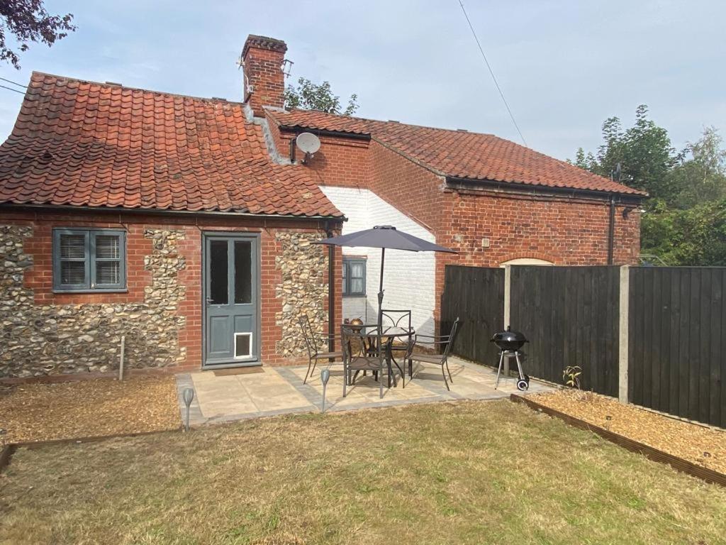 Charming Cottage Lyng  Extérieur photo