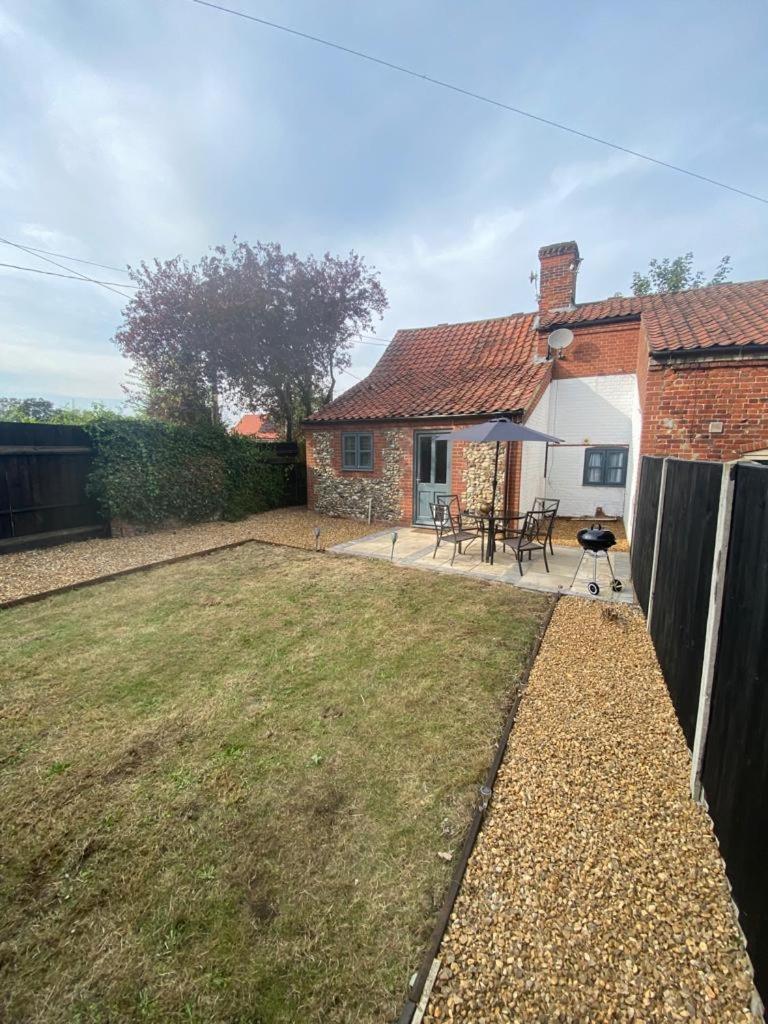 Charming Cottage Lyng  Extérieur photo